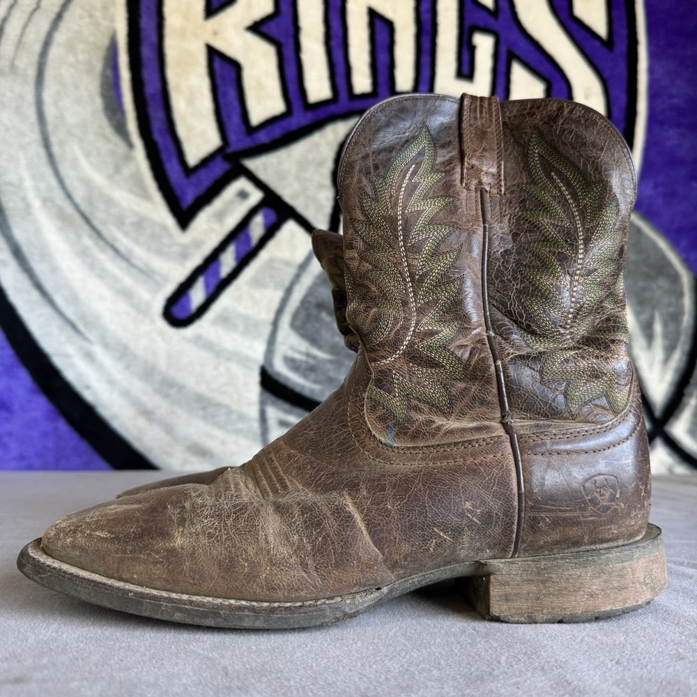 Size 9.5 - Ariat Ridin High Square Toe Western Cowboy Boots 10042468